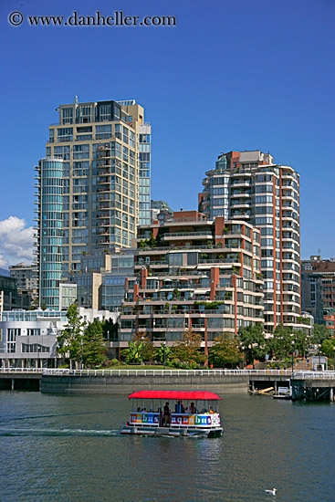 vancouver-cityscape-water_taxi-2.jpg
