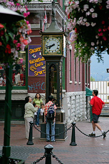 gastown-steam-clock-3.jpg