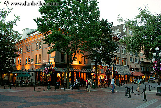 gastown-street-corner-2.jpg