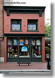 images/Canada/Vancouver/Gastown/kites-on-clouds-store.jpg