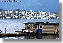 images/Canada/Vancouver/Harbor/ladder-houseboat-1.jpg