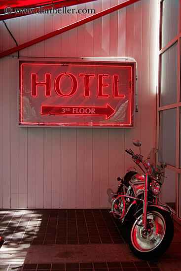 hotel-sign-n-motorcycle.jpg
