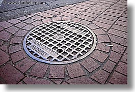 images/Canada/Vancouver/Misc/vancouver-manhole-1.jpg
