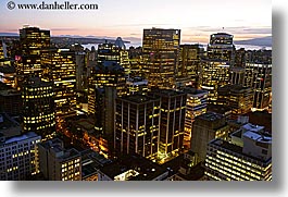 images/Canada/Vancouver/Nite/cityscape-from-harbor-ctr-06.jpg