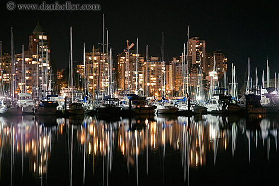 nite-boats-cityscape-2.jpg
