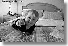 images/Canada/Vancouver/People/Jack/jack-playing-on-bed-04.jpg