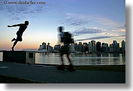 images/Canada/Vancouver/StanleyPark/HarryWinstonStatue/harry-winston-jerome-statue-6.jpg