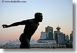 images/Canada/Vancouver/StanleyPark/HarryWinstonStatue/harry-winston-jerome-statue-7.jpg