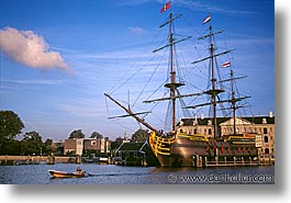 images/Europe/Amsterdam/Waterways/boat14.jpg