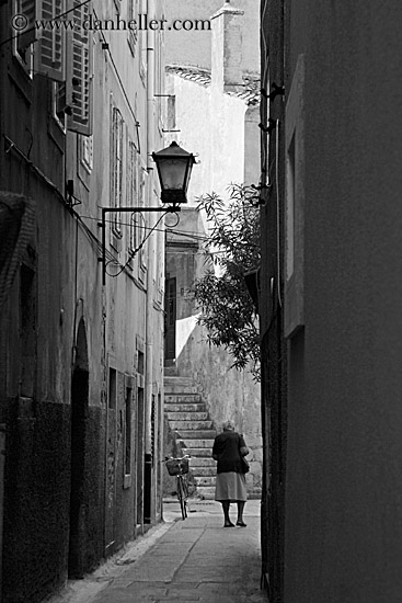 woman-in-narrow-street-bw.jpg