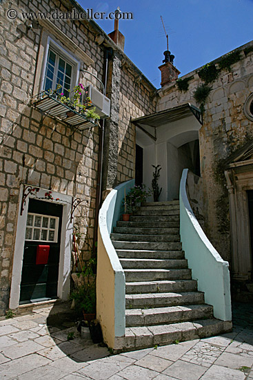 door-n-stairs.jpg