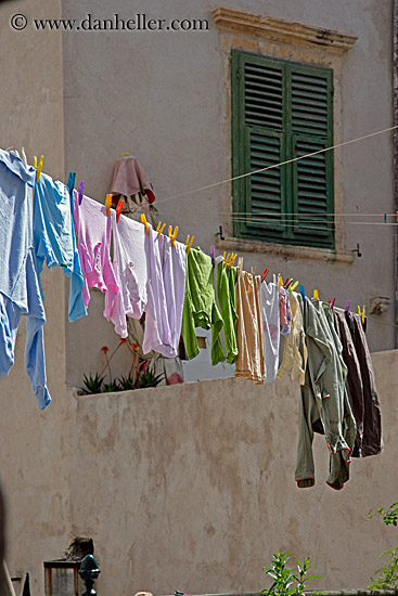 hanging-laundry-35.jpg