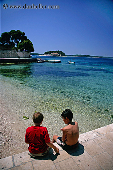 boys-on-lagoon.jpg