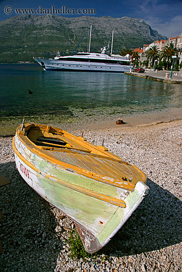 orange-boat-on-beach-6.jpg