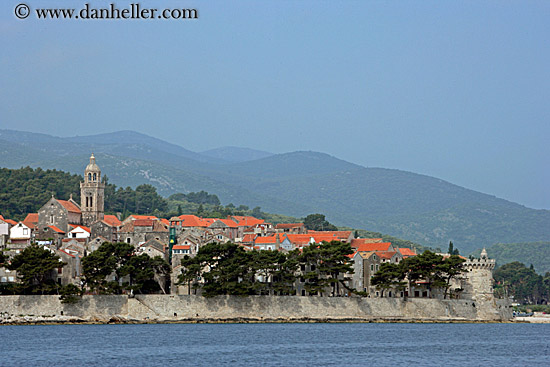 korcula-n-wall-1.jpg