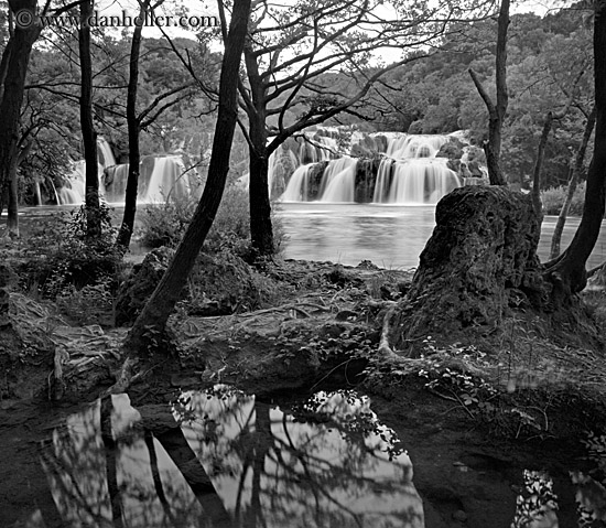 krka-waterfalls-11.jpg