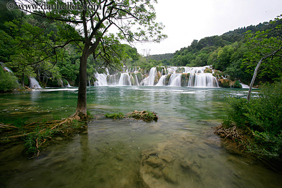 krka-waterfalls-14.jpg