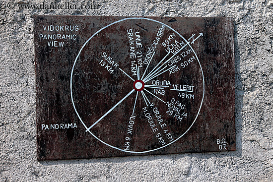 sundial.jpg