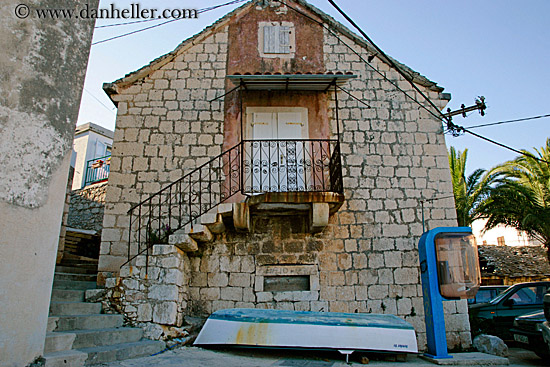 boat-under-stairs.jpg