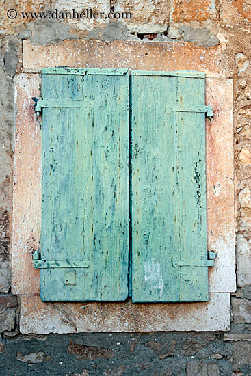 green-window-shutters.jpg