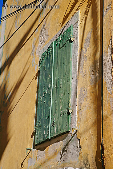 green-window-yellow-wall-1.jpg