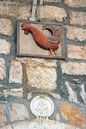 stone-rooster-plaque.jpg
