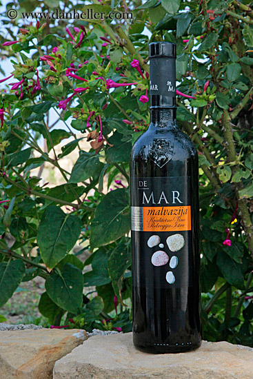malvazija-red-wine-1.jpg