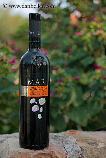 malvazija-red-wine-2.jpg