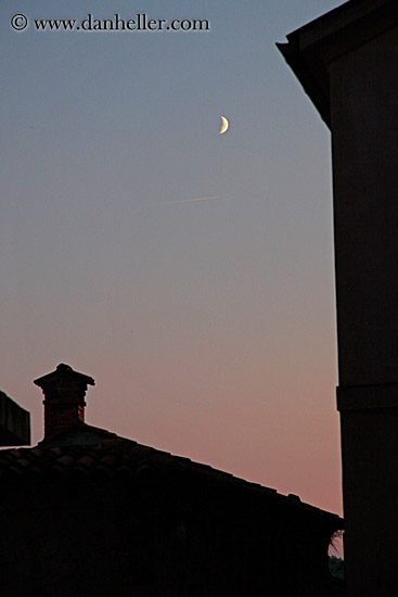 moon-n-roofs.jpg