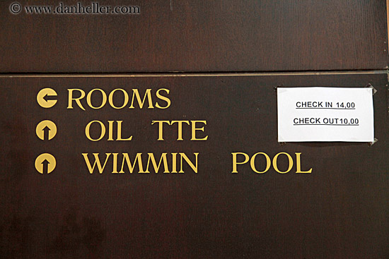 wimmin-pool-sign.jpg