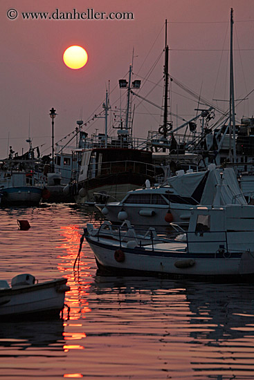 rovinj-sunset-n-harbor-2.jpg