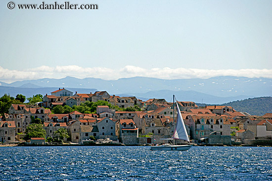 biograd-n-sailboat-1.jpg