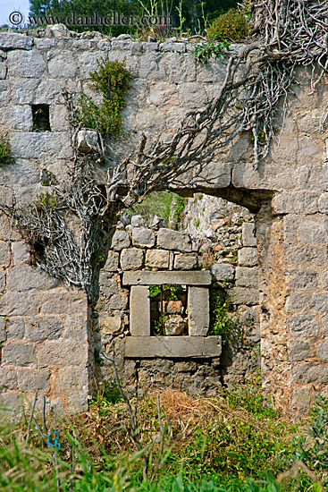 square-stone-windows.jpg