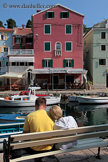 couple-on-bench-by-harbor-2.jpg