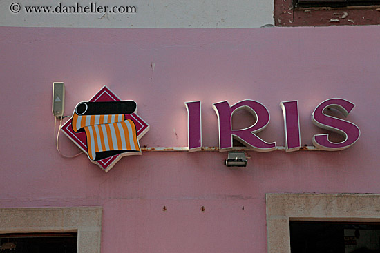 iris-sign.jpg