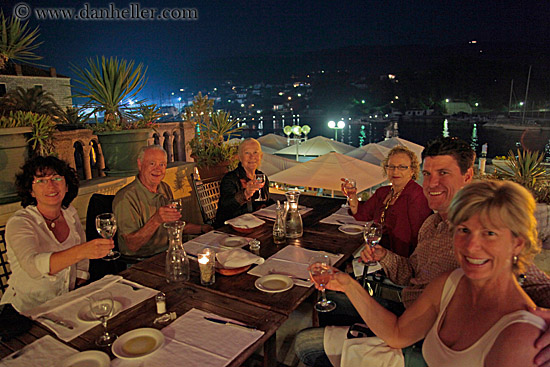 group-toasting-at-dinner-7.jpg