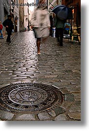 images/Europe/CzechRepublic/CeskyKrumlov/Manholes/cesky-manhole-4.jpg