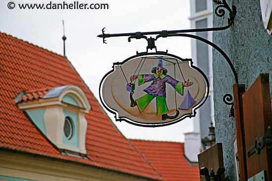 puppet-sign.jpg