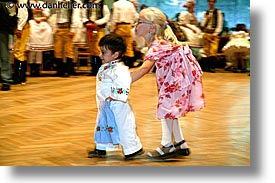 images/Europe/CzechRepublic/Dance/child-dancers.jpg