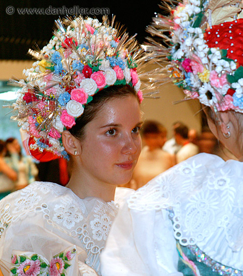 czech-gowns-4.jpg