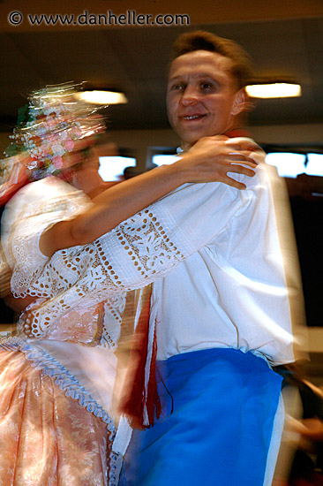 dancers-motion-1.jpg