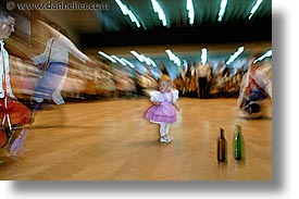 images/Europe/CzechRepublic/Dance/little-girl-2.jpg
