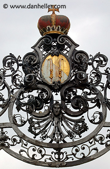 iron-gate-head-2.jpg