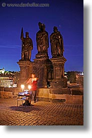 images/Europe/CzechRepublic/Prague/CharlesBridge/Nite/charles-br-violinist-1.jpg