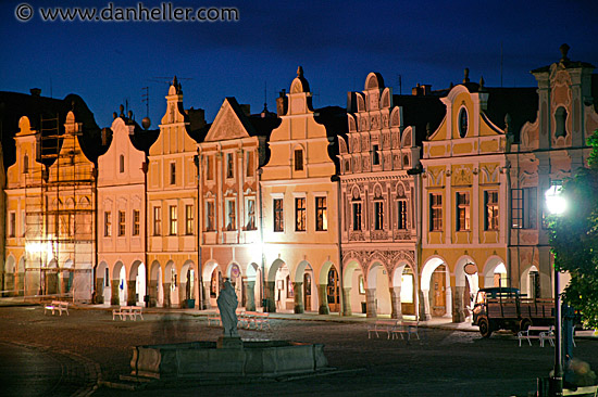 telc-nite-2.jpg