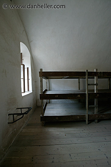 prisoners-room-2.jpg