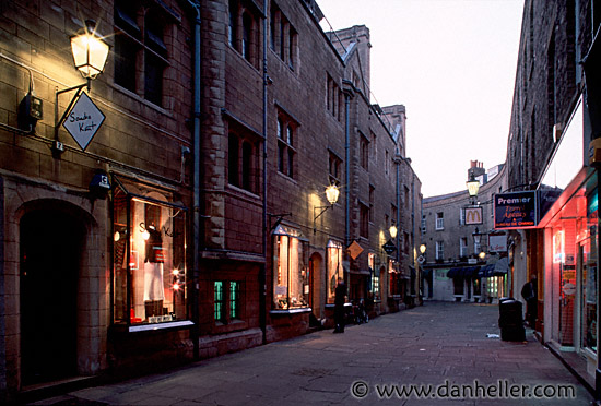 storefrontdusk-0001.jpg