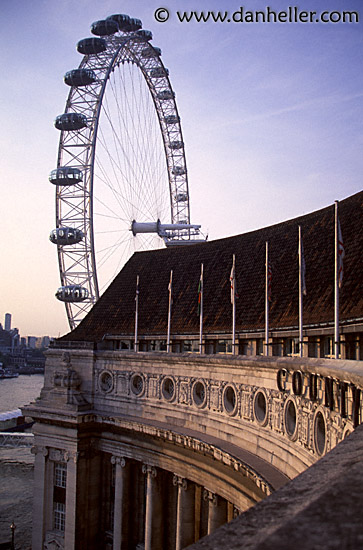 ferris-wheel-countyhall-2.jpg