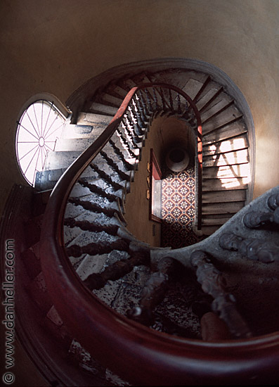 spiral-stairs-1.jpg