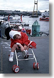 childrens, cities, england, english, europe, london, people, united kingdom, vertical, photograph